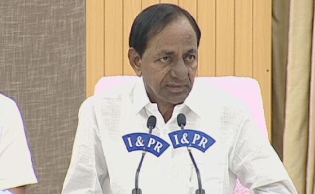 Give us powers or money, KCR tells Centre